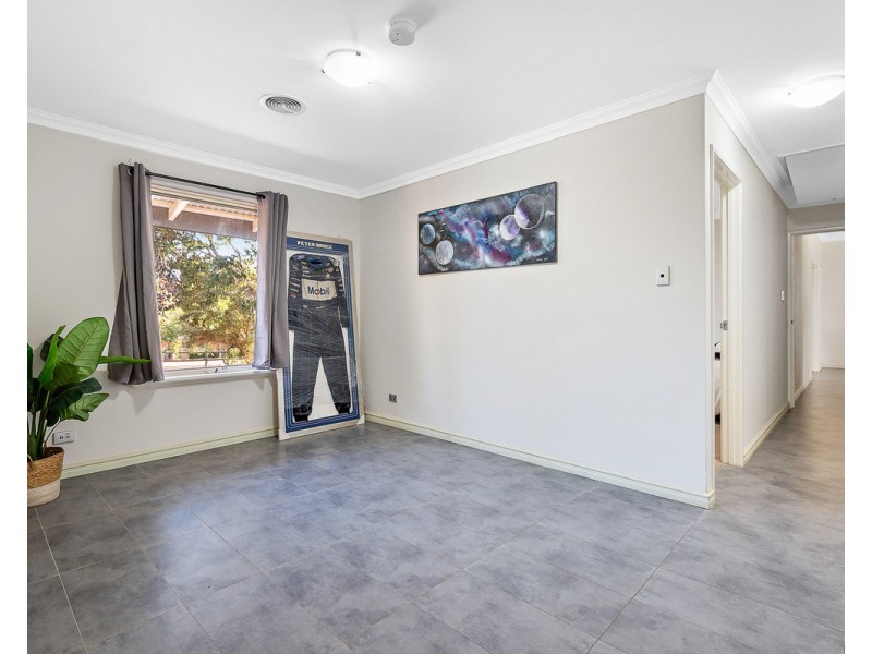 14 Aulini Drive, Bedfordale WA 6112