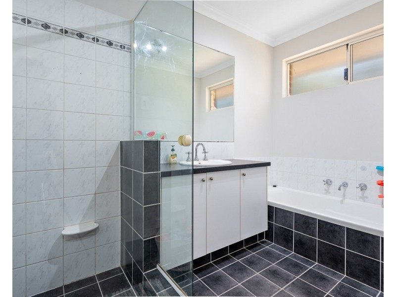 14 Aulini Drive, Bedfordale WA 6112