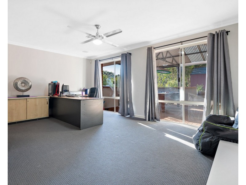 14 Aulini Drive, Bedfordale WA 6112