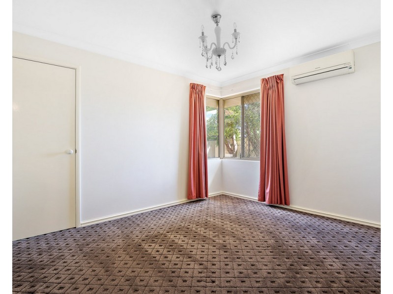 58 Ralphs Street, Seville Grove WA 6112