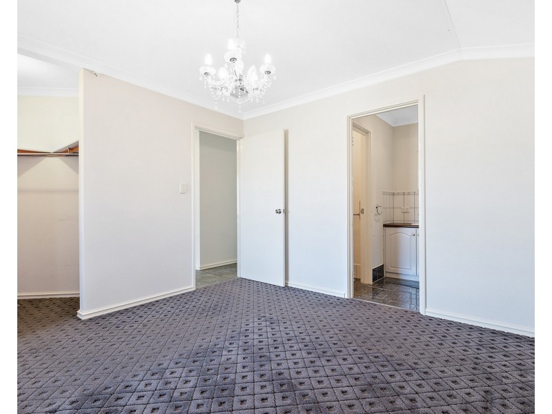 58 Ralphs Street, Seville Grove WA 6112