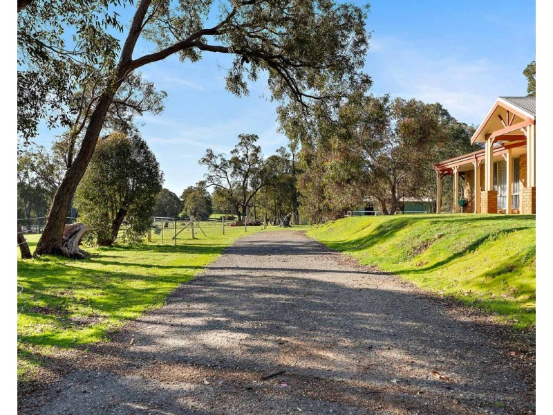 284 Churchman Brook Road, Bedfordale WA 6112