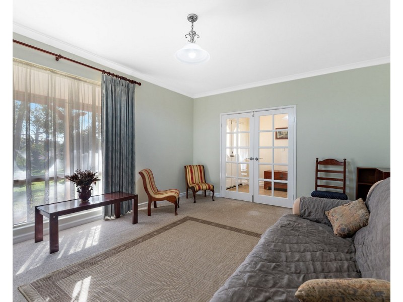 284 Churchman Brook Road, Bedfordale WA 6112