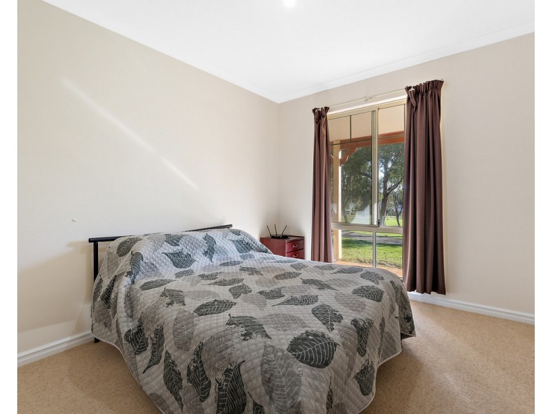 284 Churchman Brook Road, Bedfordale WA 6112