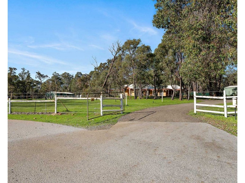 284 Churchman Brook Road, Bedfordale WA 6112
