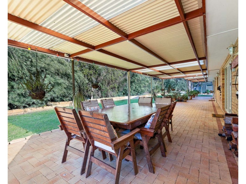 284 Churchman Brook Road, Bedfordale WA 6112