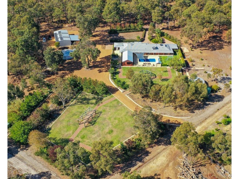 186 Versteeg Grove, Martin WA 6110