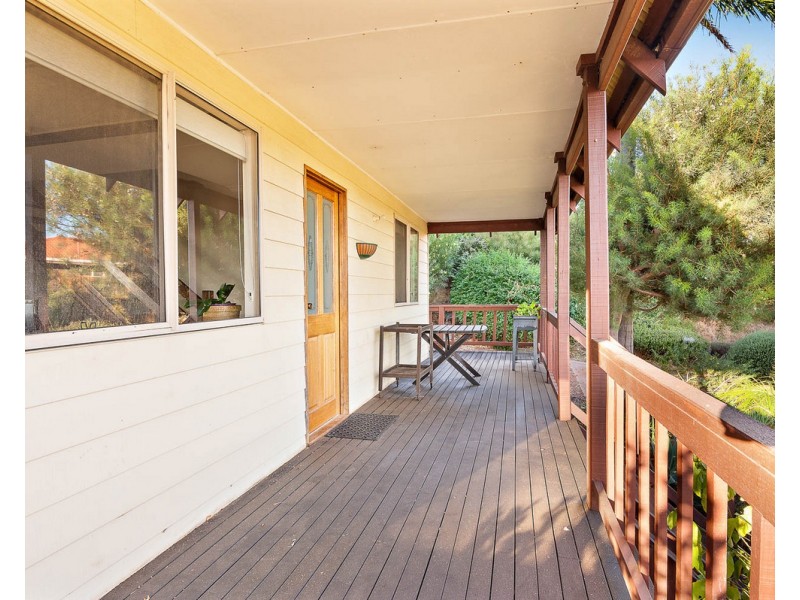 27 Wangoola Terrace, Mount Nasura WA 6112