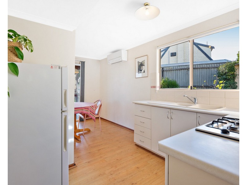 27 Wangoola Terrace, Mount Nasura WA 6112