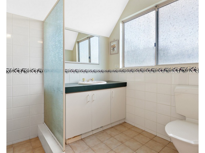 27 Wangoola Terrace, Mount Nasura WA 6112