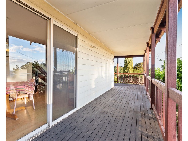 27 Wangoola Terrace, Mount Nasura WA 6112