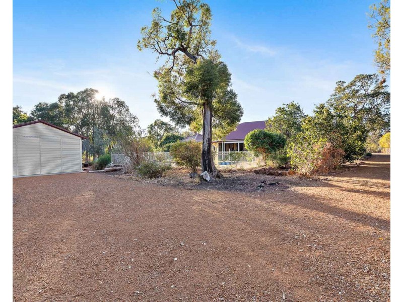 9 Kilfoyle Rise, Bedfordale WA 6112
