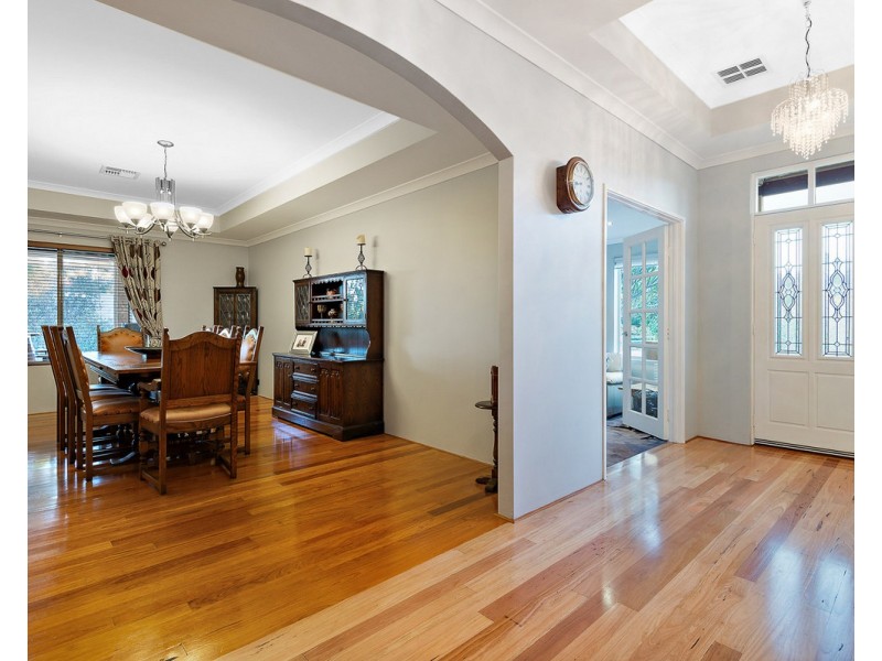 9 Kilfoyle Rise, Bedfordale WA 6112