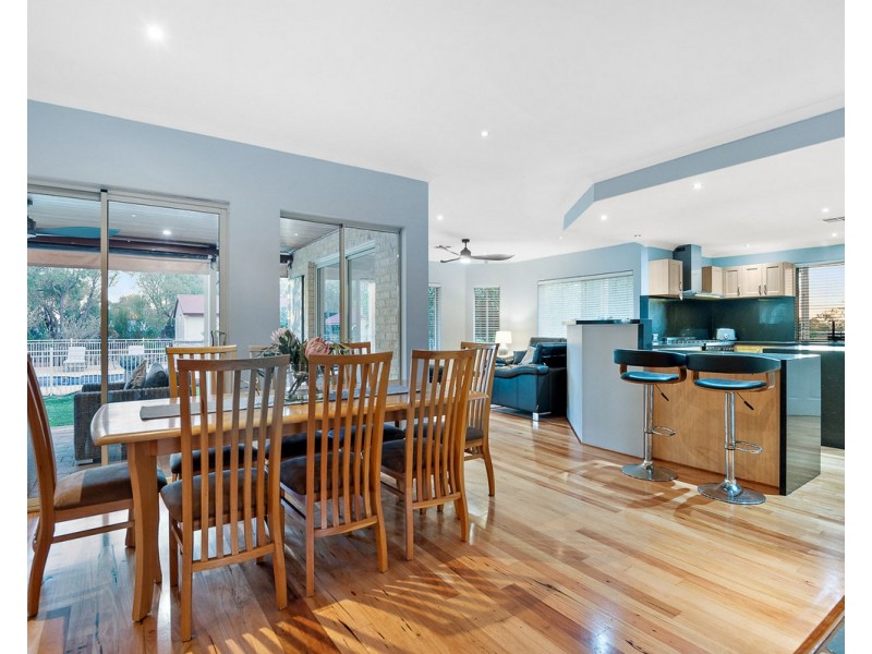 9 Kilfoyle Rise, Bedfordale WA 6112