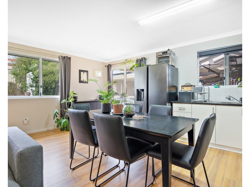 13 Anembo Place, Kelmscott WA 6111