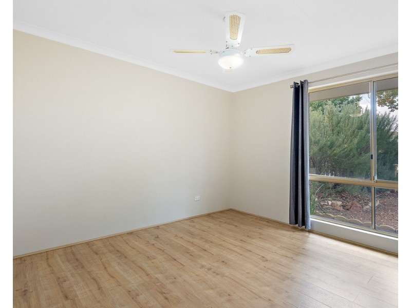 13 Anembo Place, Kelmscott WA 6111