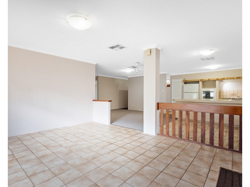 13 Anembo Place, Kelmscott WA 6111