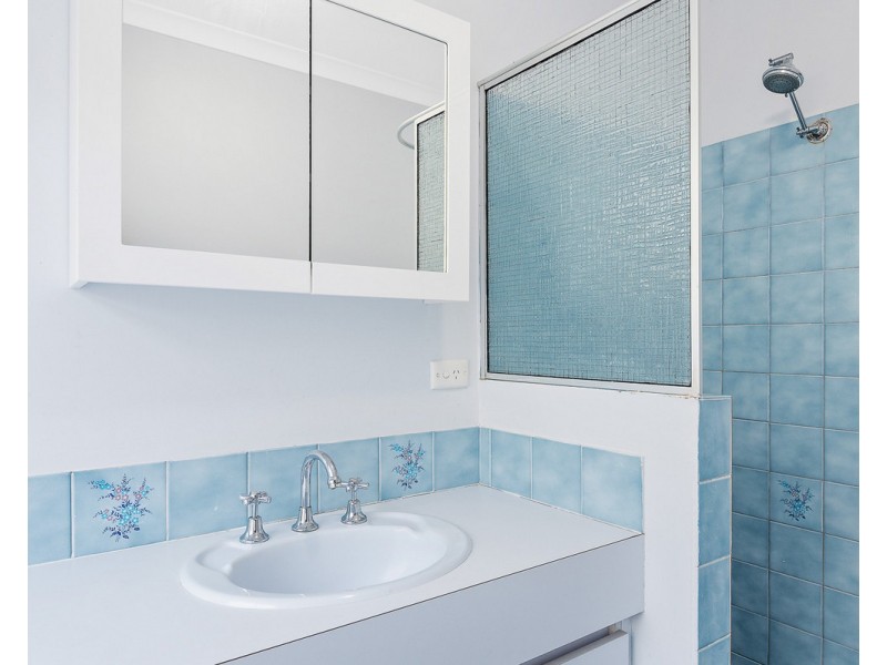 13 Anembo Place, Kelmscott WA 6111