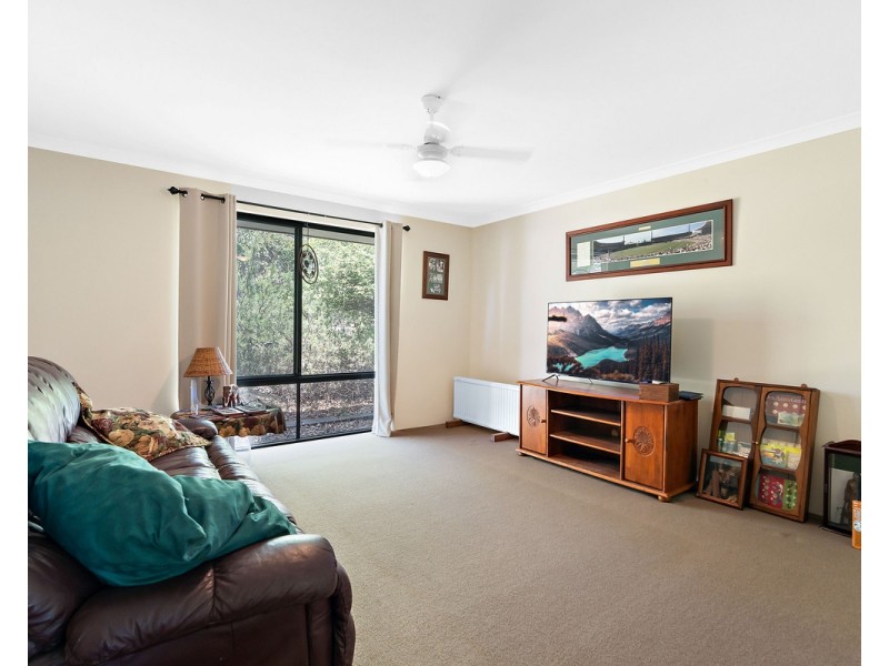 15 Aviemore Drive, Bedfordale WA 6112