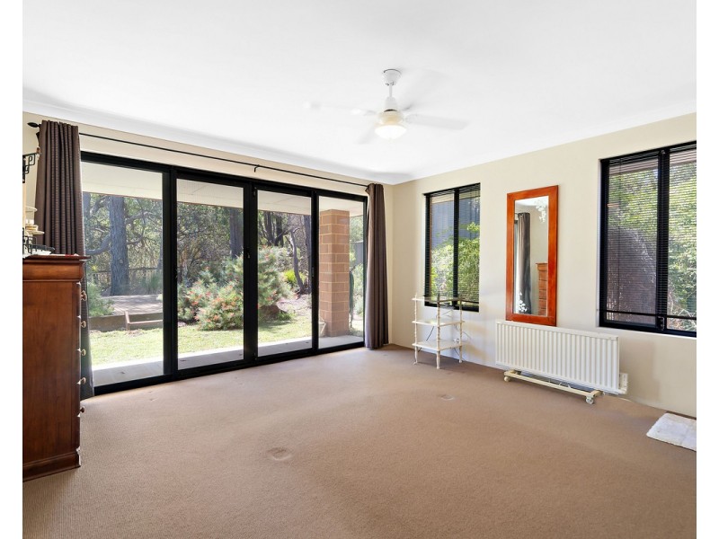 15 Aviemore Drive, Bedfordale WA 6112