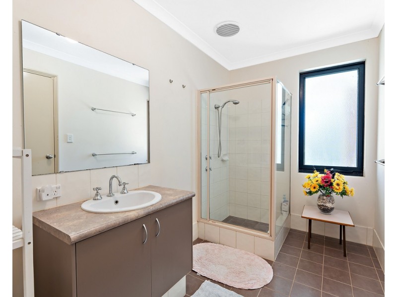 15 Aviemore Drive, Bedfordale WA 6112