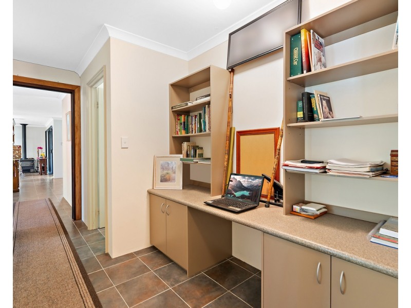 15 Aviemore Drive, Bedfordale WA 6112