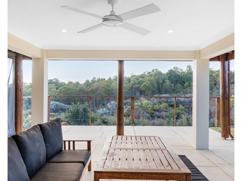 14 Paull View, Bedfordale WA 6112