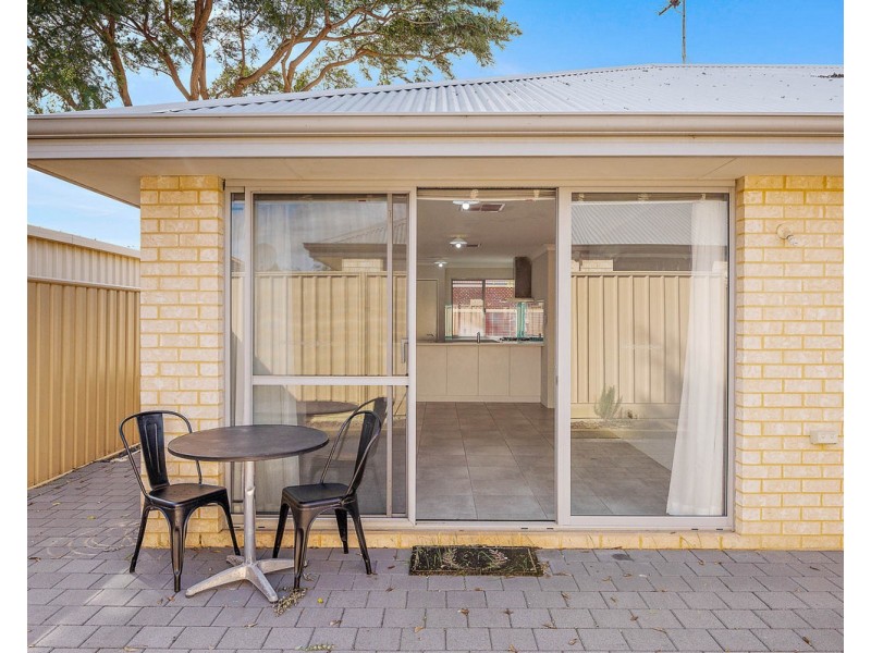 6A Mawson Close, Seville Grove WA 6112