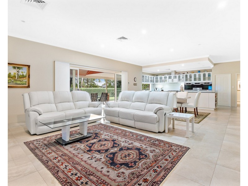 37 Waterwheel Road, Bedfordale WA 6112