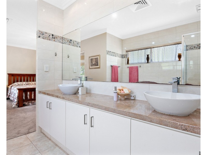 37 Waterwheel Road, Bedfordale WA 6112