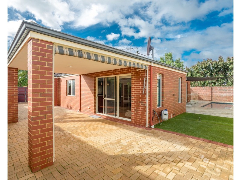 57 St Albans Promenade, Canning Vale WA 6155