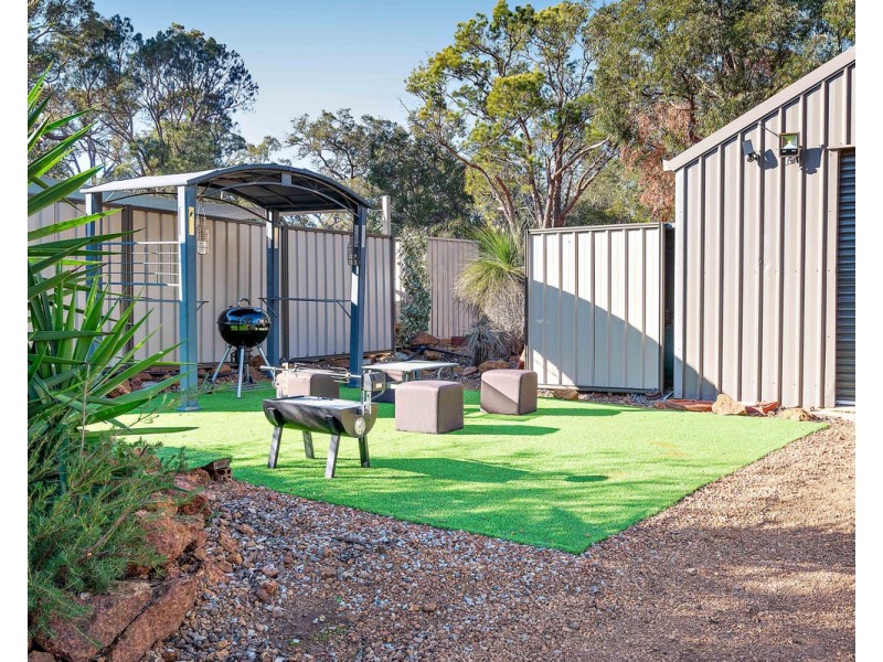 30 Aulini Drive, Bedfordale WA 6112