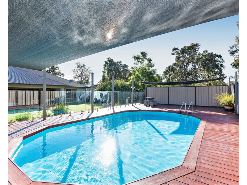 30 Aulini Drive, Bedfordale WA 6112