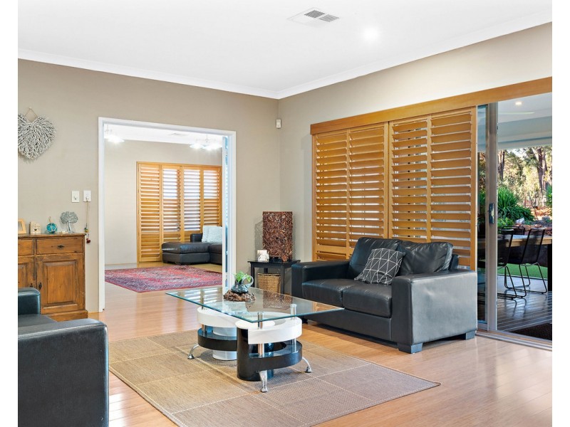 30 Aulini Drive, Bedfordale WA 6112