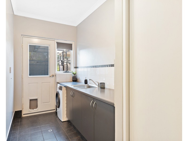 30 Aulini Drive, Bedfordale WA 6112