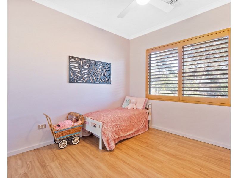 30 Aulini Drive, Bedfordale WA 6112