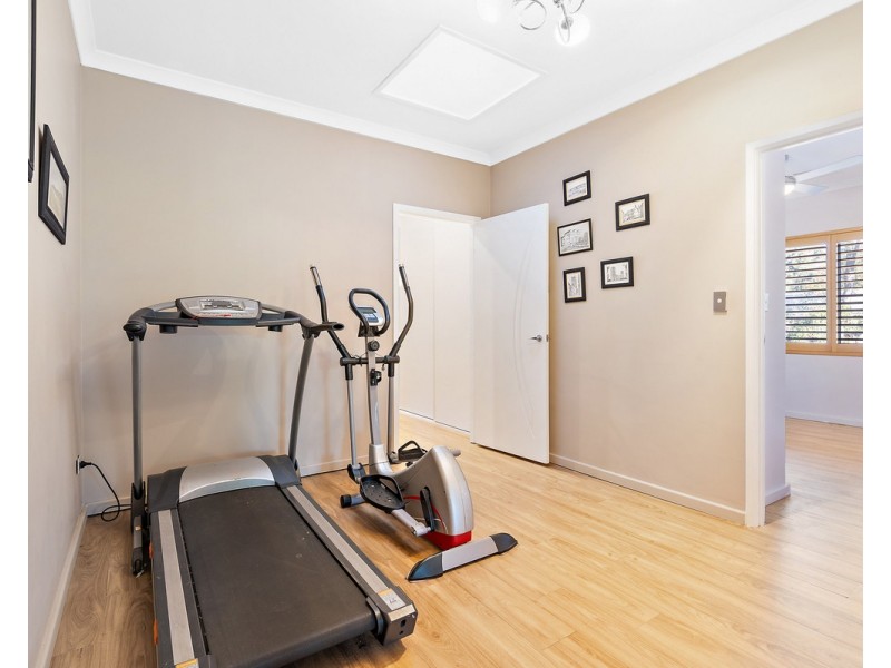 30 Aulini Drive, Bedfordale WA 6112