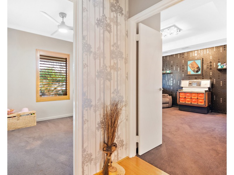 30 Aulini Drive, Bedfordale WA 6112