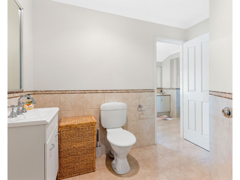 4 O’Neill Place, Bedfordale WA 6112