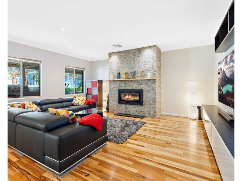 22 Oban Loop, Bedfordale WA 6112