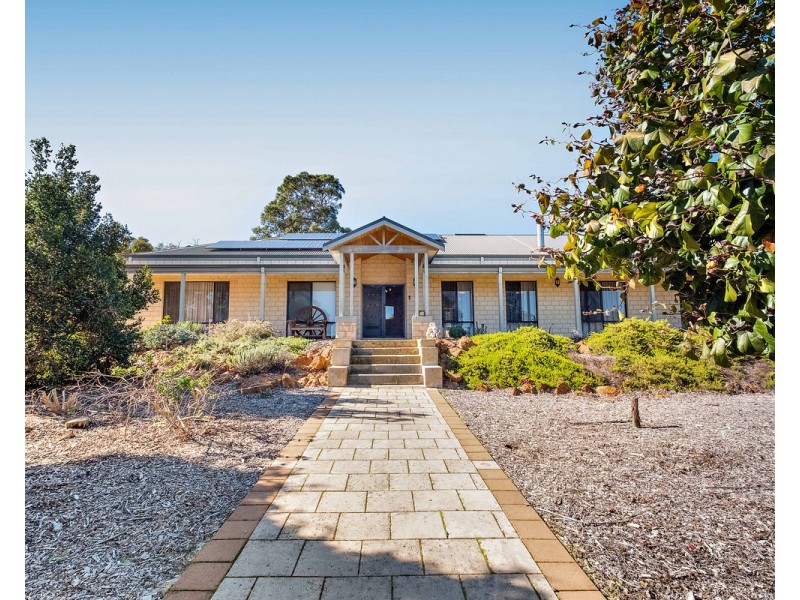 26 Oban Loop, Bedfordale WA 6112