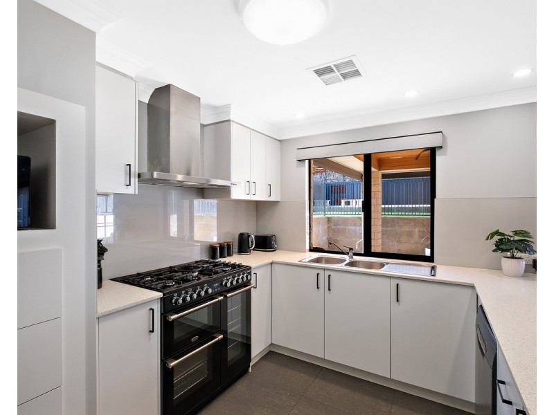 26 Oban Loop, Bedfordale WA 6112