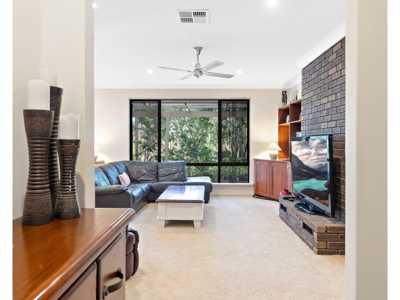 21 Mackie Road, Roleystone WA 6111