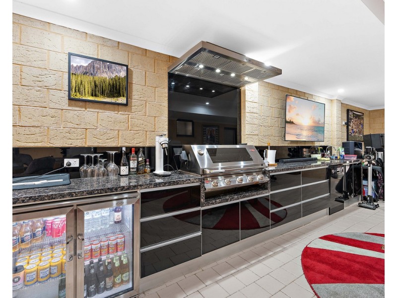 7 William Street, Byford WA 6122