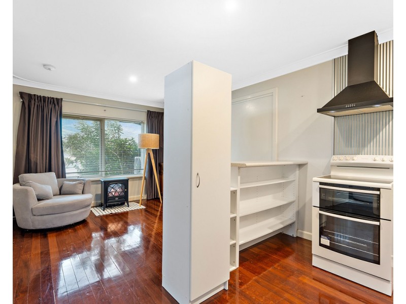 7 William Street, Byford WA 6122