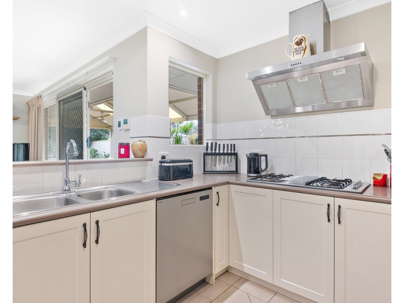 10 Salamanca Boulevard, Seville Grove WA 6112