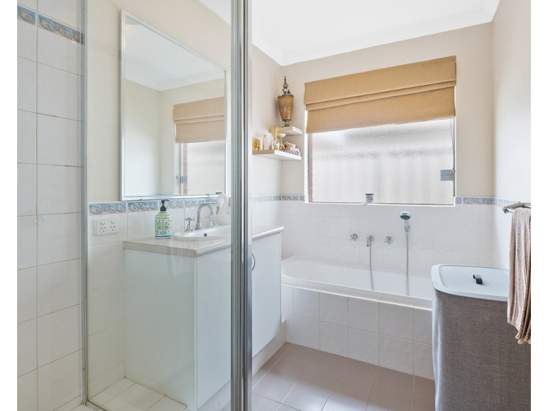 10 Salamanca Boulevard, Seville Grove WA 6112