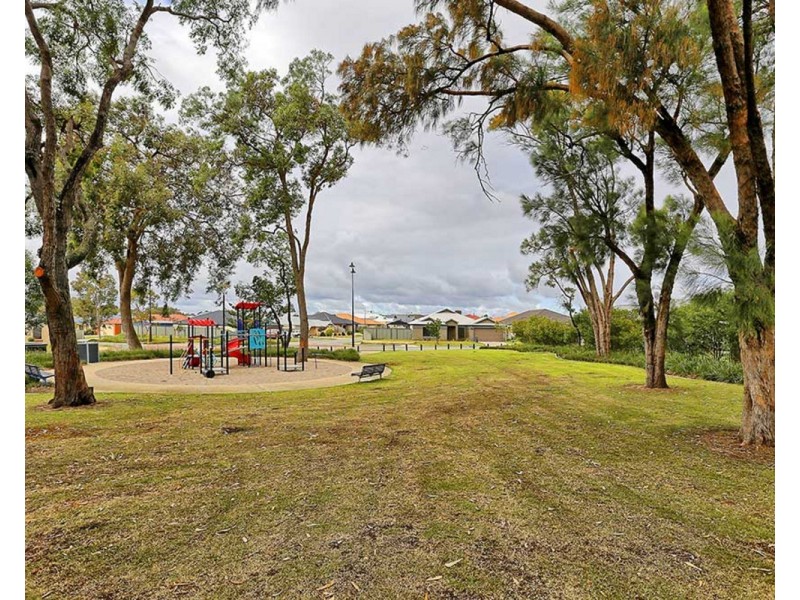12 Larrimah Bend, Baldivis WA 6171