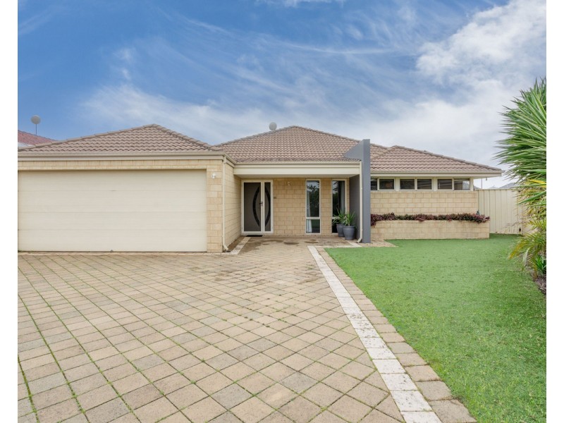 24 Shelduck Bend, Harrisdale WA 6112