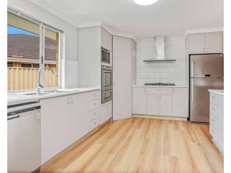 24 Shelduck Bend, Harrisdale WA 6112